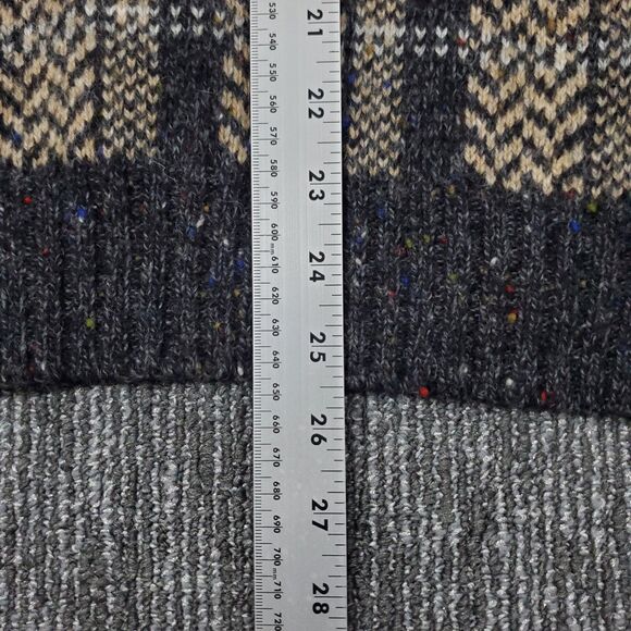 VTG 70s McGregor Geometric Plaid, Grandpa, Preppy, Wool Sweater *XL* Knit - Picture 9 of 10